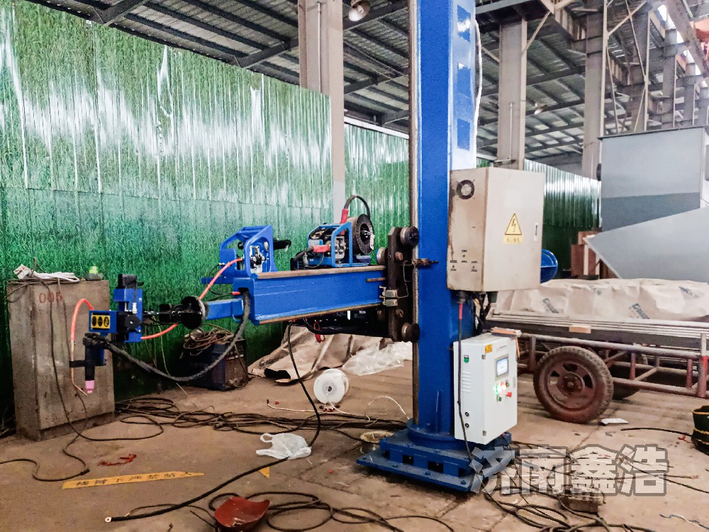 河南訂購重型焊接操作機，提高環(huán)縫自動焊接效率